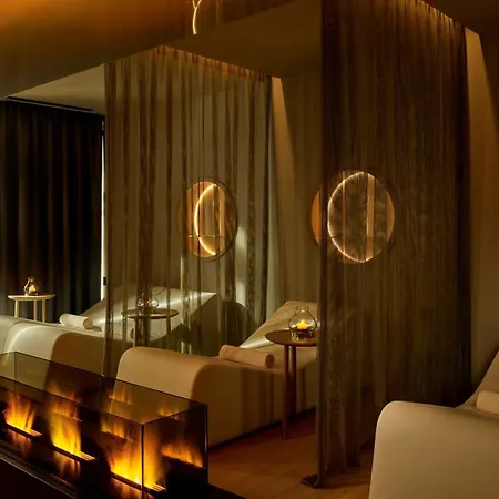Grand Brioni Pula, A Radisson Collection 5* 普拉