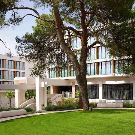 호텔 Grand Brioni Pula, A Radisson Collection 5*