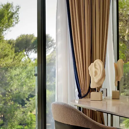 ホテル Grand Brioni Pula, A Radisson Collection プーラ