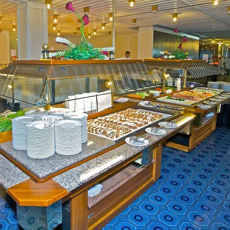 Grand Brioni Pula, A Radisson Collection 5* פולה