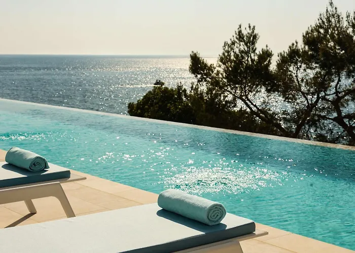 ホテル Grand Brioni Pula, A Radisson Collection プーラ