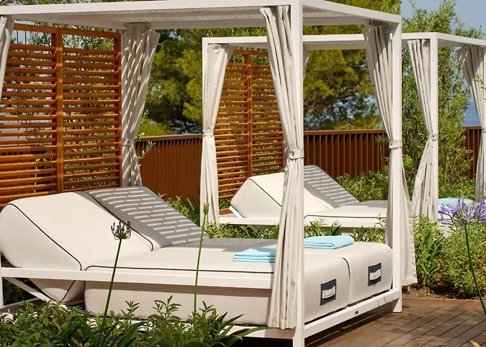 ホテル Grand Brioni Pula, A Radisson Collection