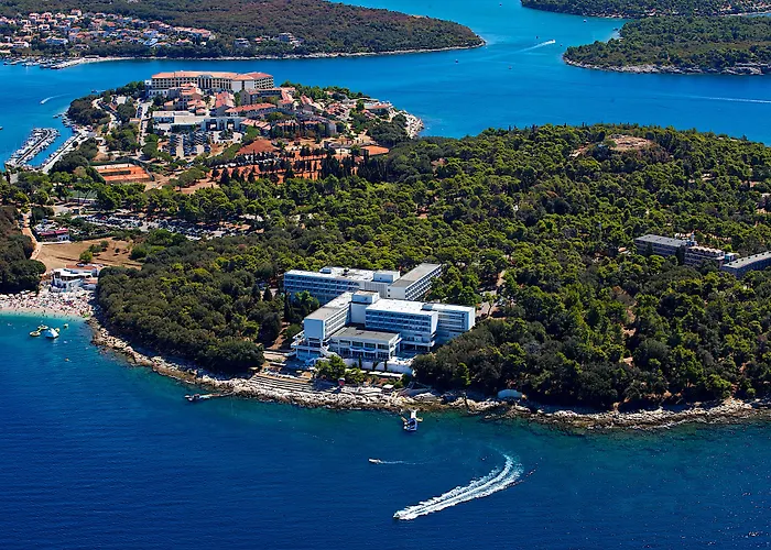 ホテル Grand Brioni Pula, A Radisson Collection プーラ