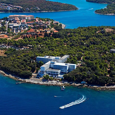 فندق Grand Brioni Pula, A Radisson Collection بولا